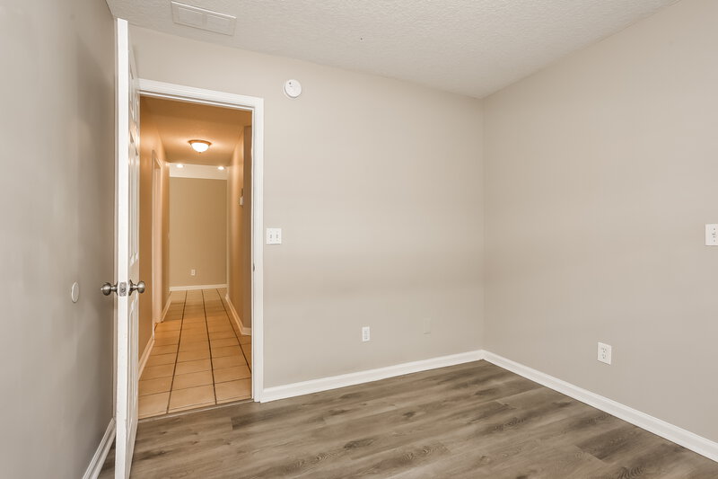 1,715/Mo, 8944 Fallsmill Dr Jacksonville, FL 32244 Bedroom View