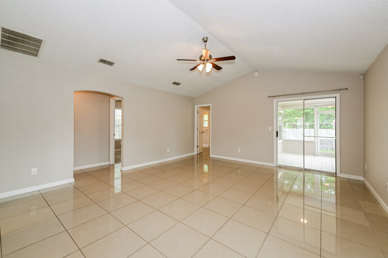 1,695/Mo, 484 Heron Nest Point Orange Park, FL 32073 Living Room View