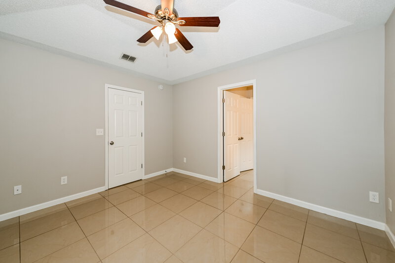 1,695/Mo, 484 Heron Nest Point Orange Park, FL 32073 Main Bedroom View 2