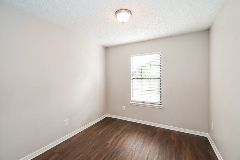 1,650/Mo, 9727 Villiers Dr S Jacksonville, FL 32221 Bedroom View 2