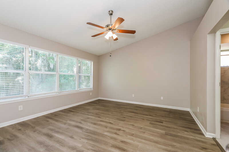 1,895/Mo, 282 Aquarius Cir W Jacksonville, FL 32216 Main Bedroom View 2