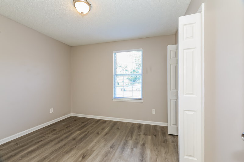 1,895/Mo, 282 Aquarius Cir W Jacksonville, FL 32216 Bedroom View