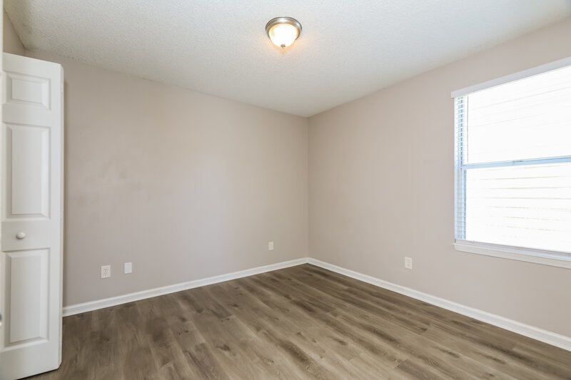 1,895/Mo, 282 Aquarius Cir W Jacksonville, FL 32216 Bedroom View 2