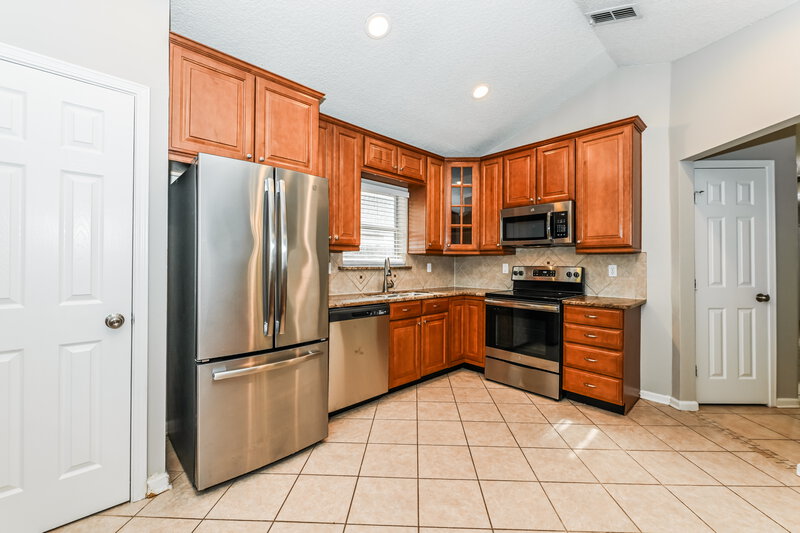 2,030/Mo, 3679 Double Branch Ln Orange Park, FL 32073 Kitchen View 3