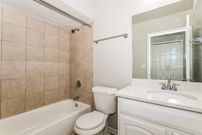2,030/Mo, 3679 Double Branch Ln Orange Park, FL 32073 Bathroom View