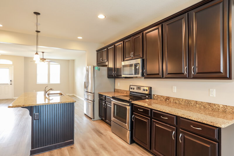 1,995/Mo, 3041 Holly Grove Ln Orange Park, FL 32073 Kitchen View 2