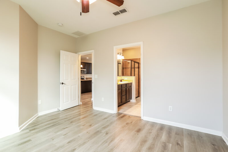 1,995/Mo, 3041 Holly Grove Ln Orange Park, FL 32073 Main Bedroom View