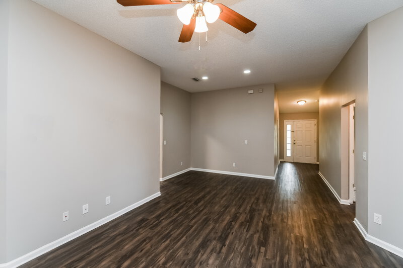 2,205/Mo, 1759 Saw Lake Dr Middleburg, FL 32068 Living Room View 2