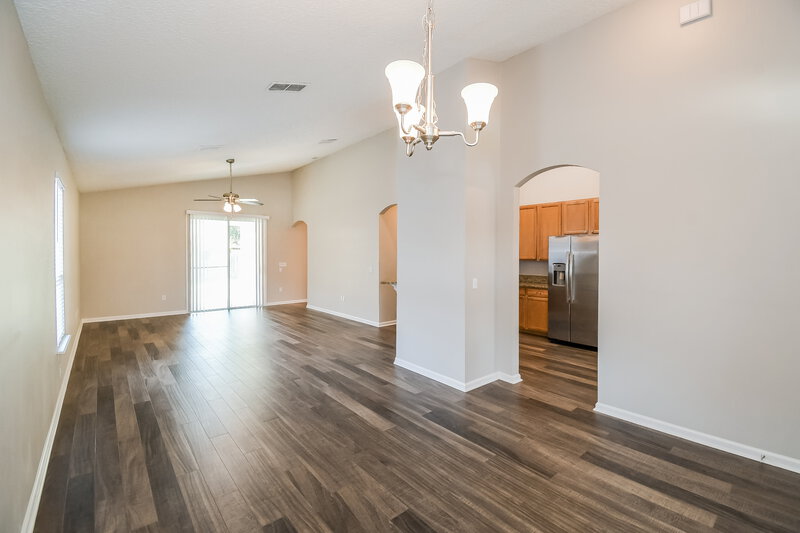 1,840/Mo, 8070 Welbeck Ln Jacksonville, FL 32244 Living Room View 4