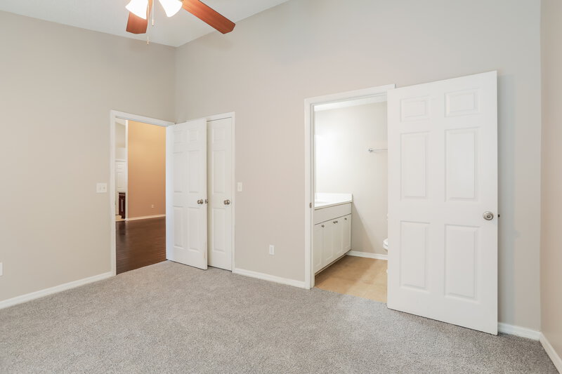 2,120/Mo, 4642 Ridge Point Ct Jacksonville, FL 32257 Main Bedroom View 2
