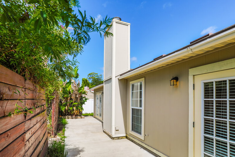 2,120/Mo, 4642 Ridge Point Ct Jacksonville, FL 32257 Rear View 2