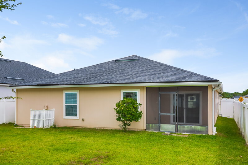2,085/Mo, 1908 High Prairie Ln Middleburg, FL 32068 Rear View 2