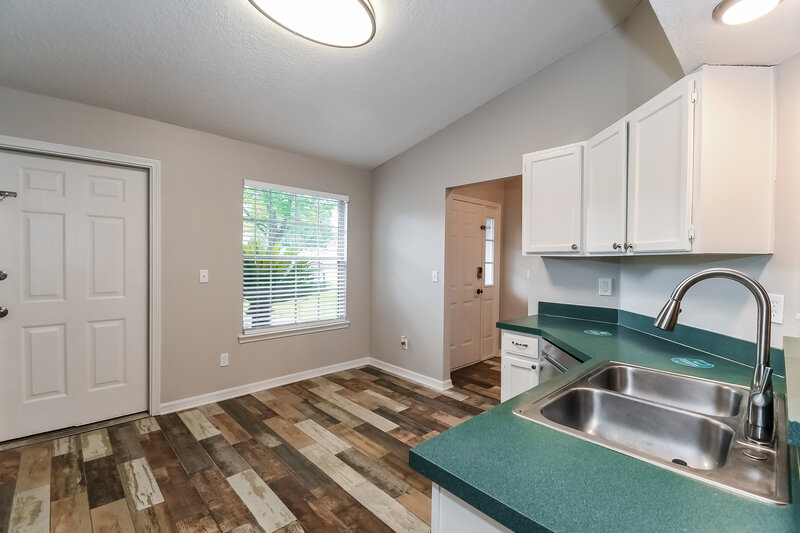 1,700/Mo, 2931 Biloxi Trl Middleburg, FL 32068 Misc View 5