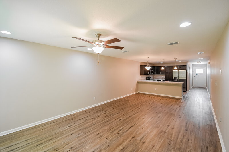1,850/Mo, 11235 Margarets Landing Pl Jacksonville, FL 32218 Living Room View