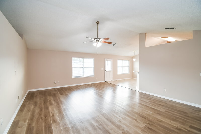 1,920/Mo, 2436 Paris Mill Rd Jacksonville, FL 32221 Misc View 2