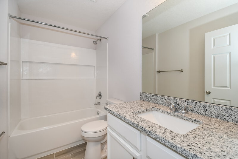 1,855/Mo, 6069 Patriots Landing Ln Jacksonville, FL 32244 Bathroom View