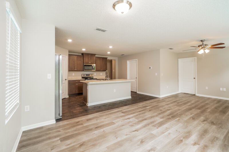1,975/Mo, 2990 Fisher Oak Pl Green Cove Springs, FL 32043 Living Room View 3