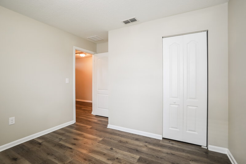 2,090/Mo, 3514 Song Bird Lakes Dr Green Cove Springs, FL 32043 Bedroom View 2