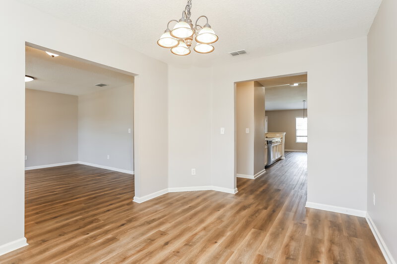 2,285/Mo, 2861 Taylor Hill Dr Jacksonville, FL 32221 Dining Room View 2