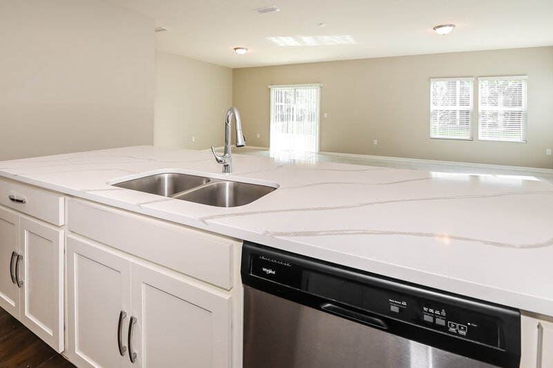 2,525/Mo, 8414 Meadow Walk Ln Jacksonville, FL 32256 Kitchen View