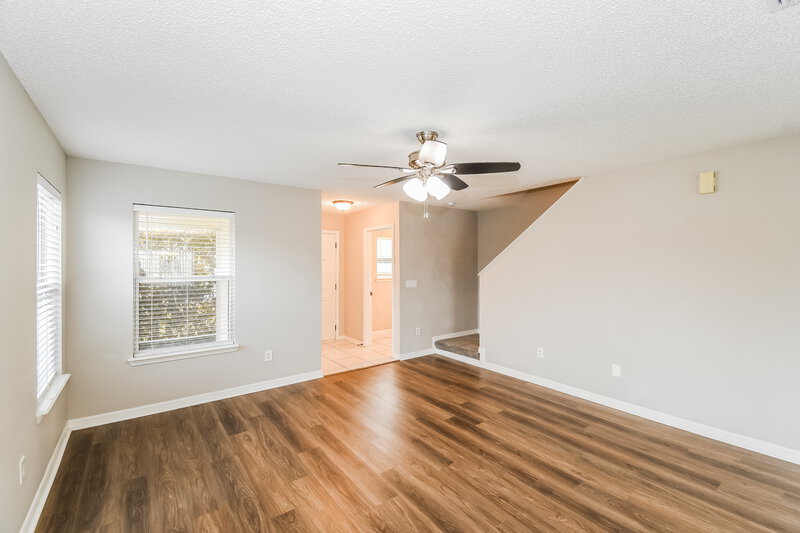 1,710/Mo, 2236 Fresco Dr Middleburg, FL 32068 Living Room View 3