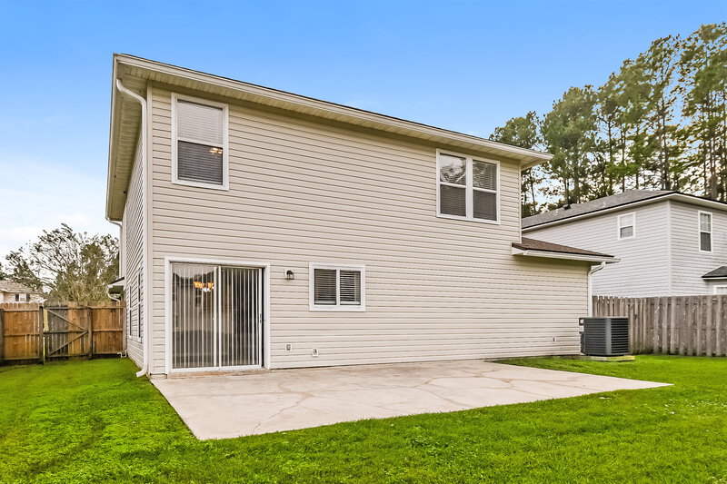 1,710/Mo, 2236 Fresco Dr Middleburg, FL 32068 Rear View 2