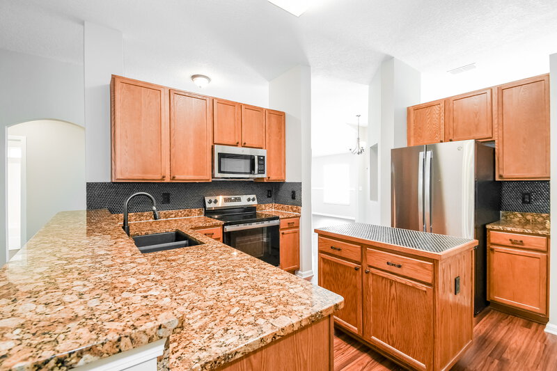 2,540/Mo, 2778 Ravine Hill Dr Middleburg, FL 32068 Kitchen View