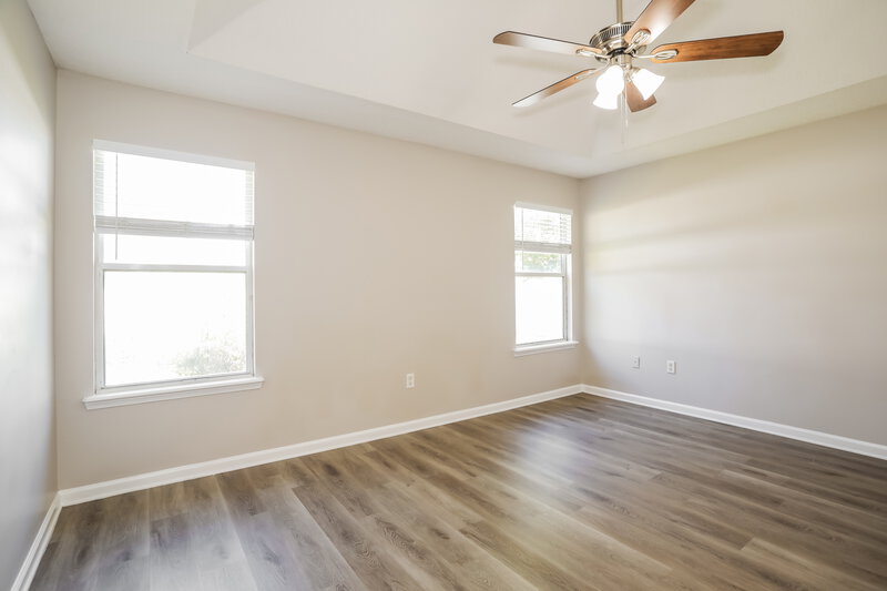 1,640/Mo, 2680 Creek Ridge Dr Green Cove Springs, FL 32043 Main Bedroom View 2