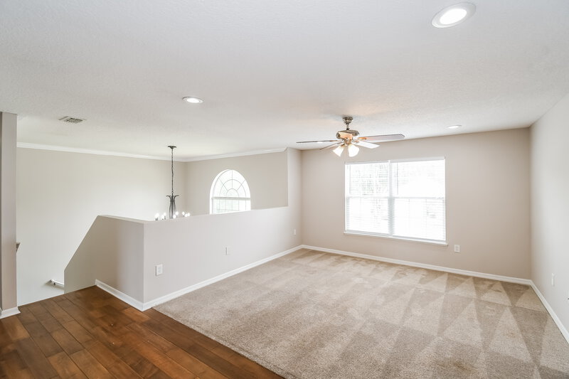 2,590/Mo, 11994 Iron Creek Rd Jacksonville, FL 32218 Loft View