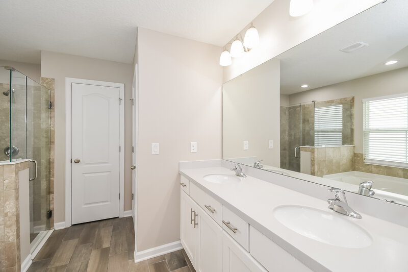 3,060/Mo, 2269 Eagle Perch Pl Fleming Island, FL 32003 Main Bathroom View