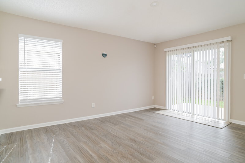 1,720/Mo, 9526 Staples Mill Dr Jacksonville, FL 32244 Breakfast Nook View