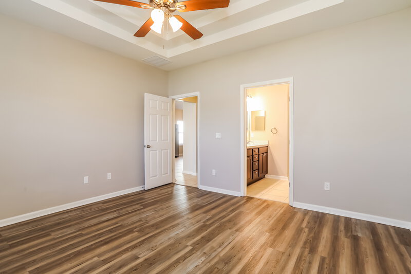 3,430/Mo, 1976 Constitutional Republic Pl Jacksonville, FL 32221 Main Bedroom View