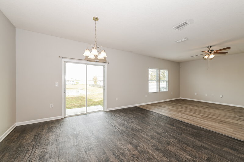 1,875/Mo, 11598 Walleye Dr Jacksonville, FL 32226 Dining Room View