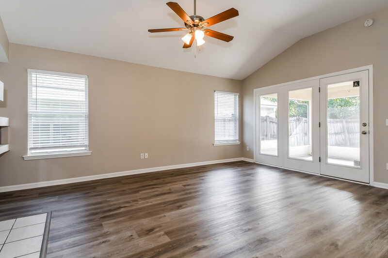 2,135/Mo, 1679 Rustling Dr Fleming Island, FL 32003 Family Room View