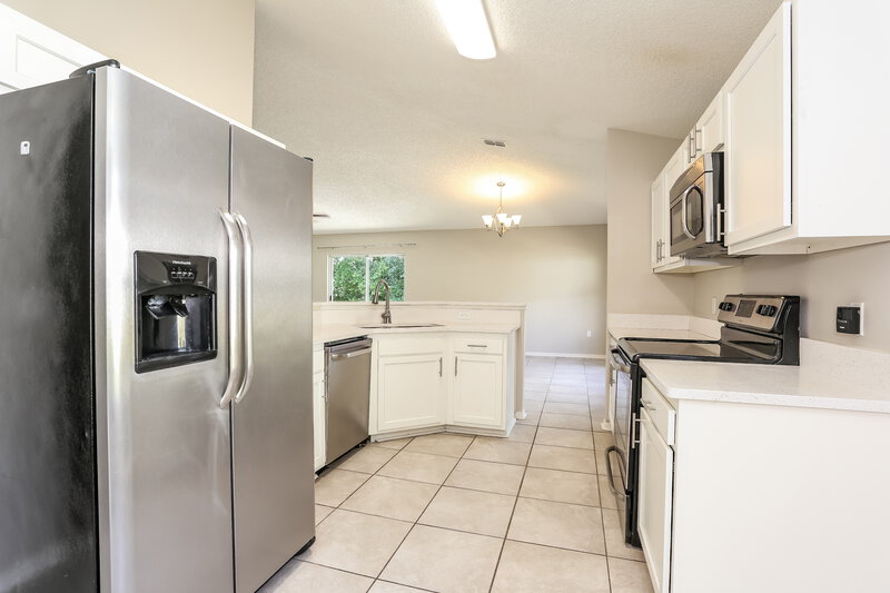 2,155/Mo, 11157 Wyndham Hollow Ln Jacksonville, FL 32246 Kitchen View