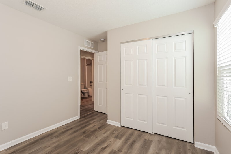 2,030/Mo, 7317 Townsend Village Ln Jacksonville, FL 32277 Bedroom View