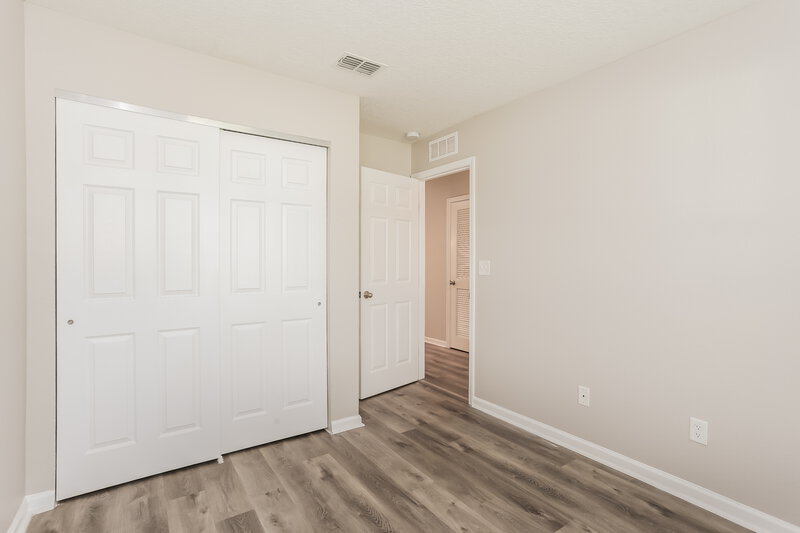 2,030/Mo, 7317 Townsend Village Ln Jacksonville, FL 32277 Bedroom View 3