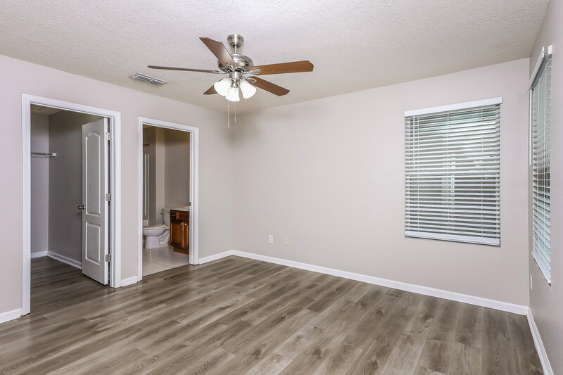 1,730/Mo, 3830 Julia Marie Drive Jacksonville, FL 32210 Main Bedroom View