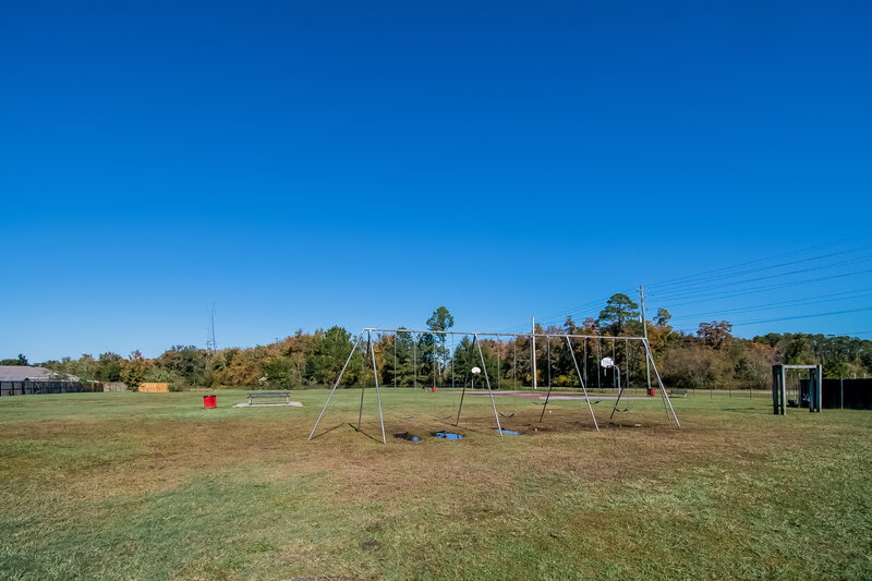 2,325/Mo, 7115 High Bluff Rd Jacksonville, FL 32244 Exterior View