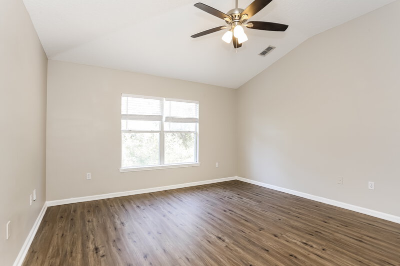 2,060/Mo, 2965 Captiva Bluff Ct Jacksonville, FL 32226 Main Bedroom View 2