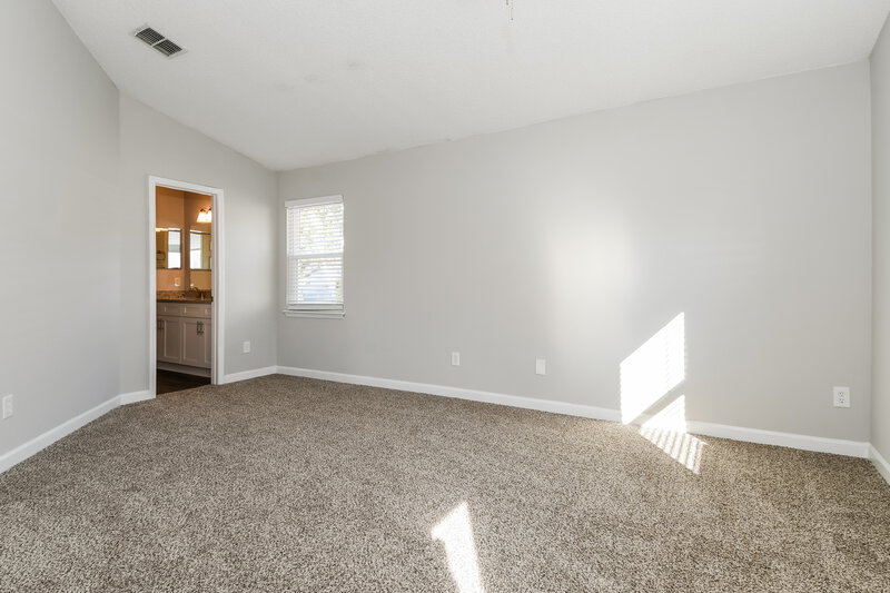 2,020/Mo, 10843 Rutherford Ct Jacksonville, FL 32257 Main Bedroom View 2