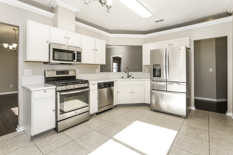 1,690/Mo, 3404 Volley Dr Jacksonville, FL 32277 Kitchen View 2