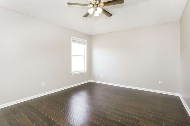 1,690/Mo, 3404 Volley Dr Jacksonville, FL 32277 Main Bedroom View 2