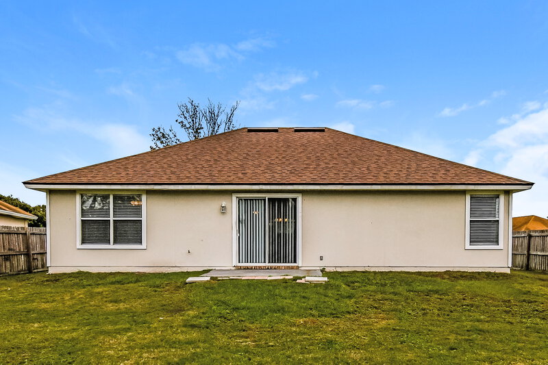 2,630/Mo, 3664 Arava Dr Green Cove Springs, FL 32043 Rear View 2