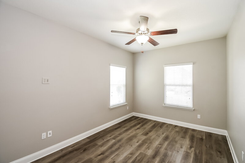 2,190/Mo, 10070 Kit Fox Pkwy Jacksonville, FL 32222 Bedroom View 2