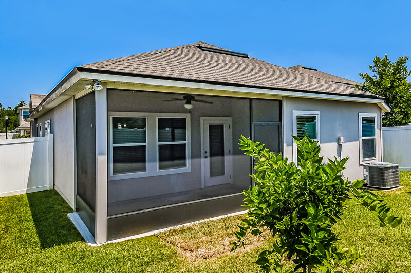 2,190/Mo, 10070 Kit Fox Pkwy Jacksonville, FL 32222 Rear View