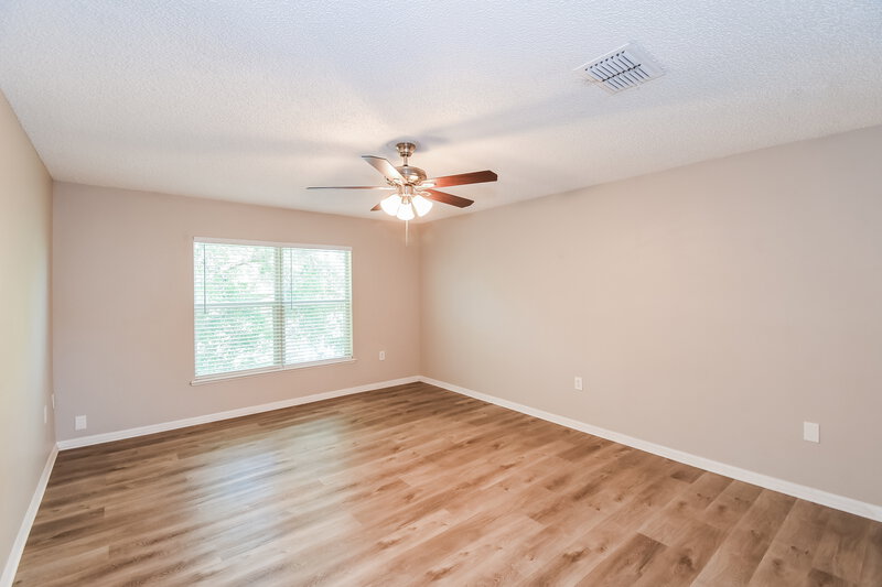 2,280/Mo, 8809 Shindler Crossing Dr Jacksonville, FL 32222 Main Bedroom View