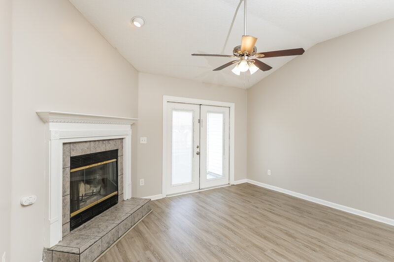 1,875/Mo, 7941 Collins Bay Ct Jacksonville, FL 32244 Living Room View