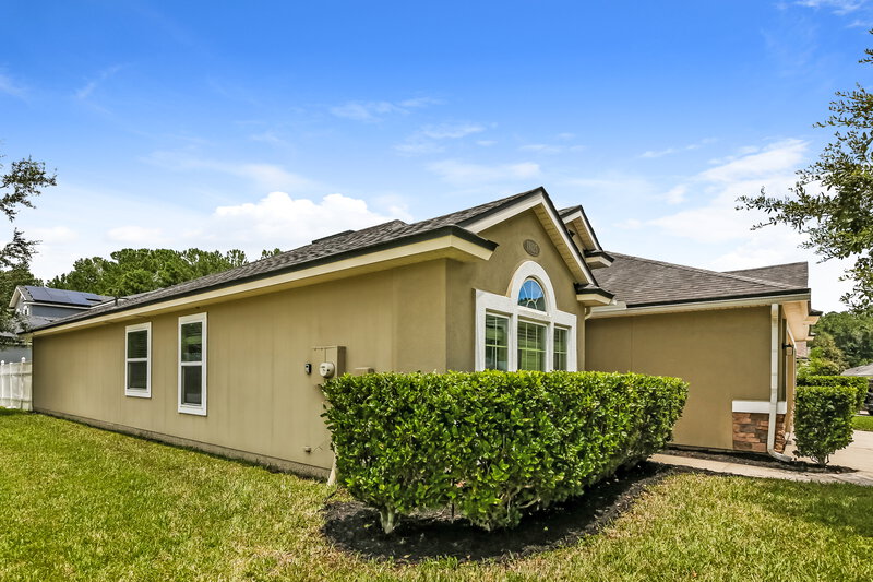 2,230/Mo, 11025 Snowbrook Ct Jacksonville, FL 32221 Front View