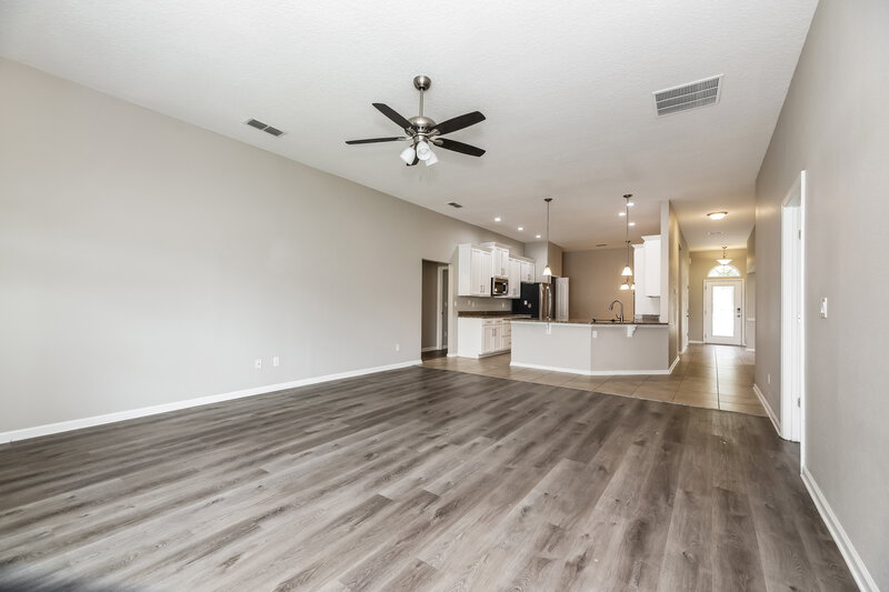 2,230/Mo, 11025 Snowbrook Ct Jacksonville, FL 32221 Living Room View 2